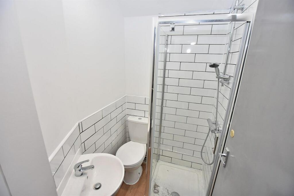 Additional image 6 of Gilbert Avenue, Oldbury