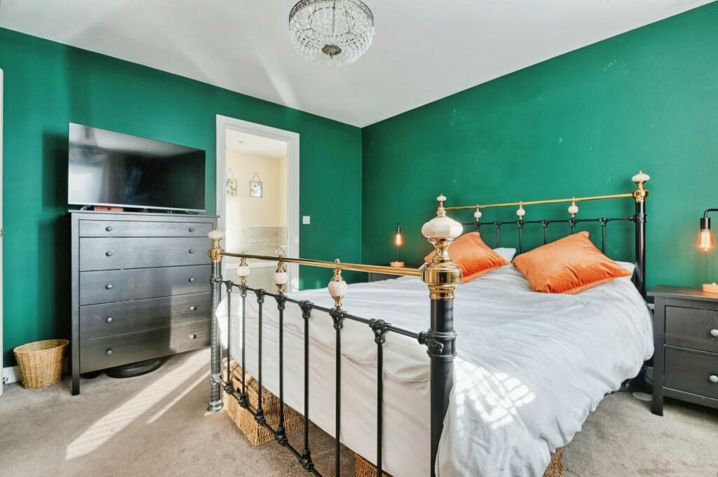 Additional image 17 of Yarrow Close, Tamworth