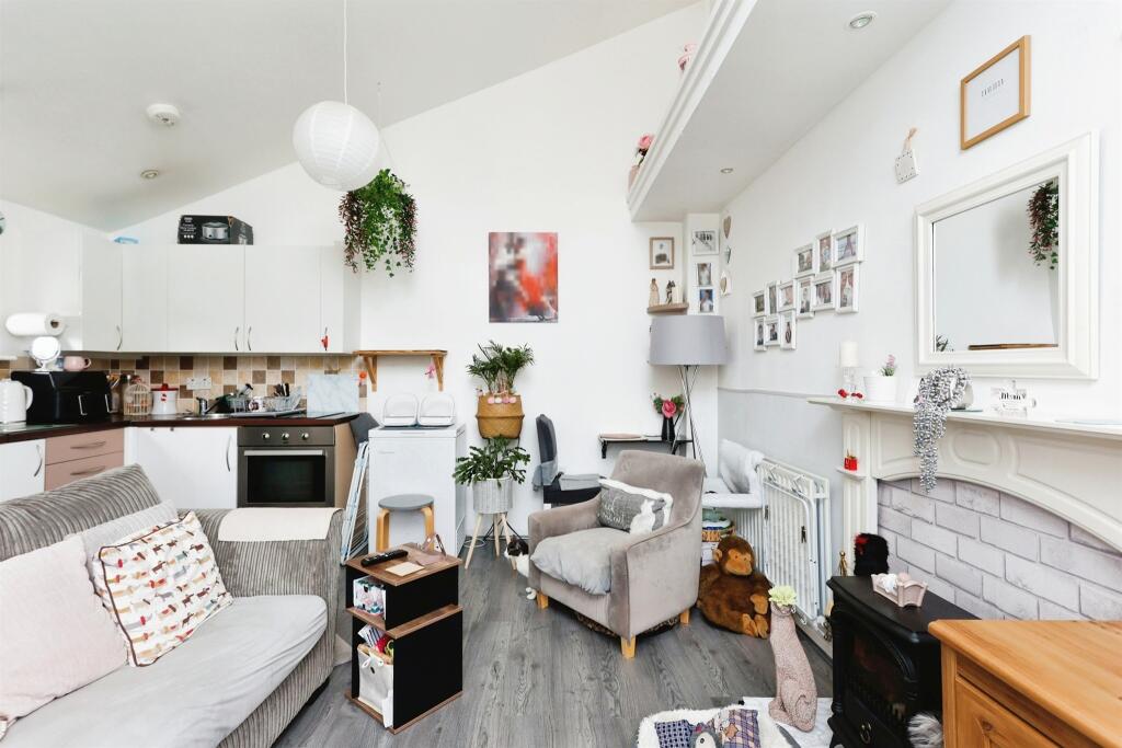 Additional image 3 of Yatesbury Avenue, Birmingham