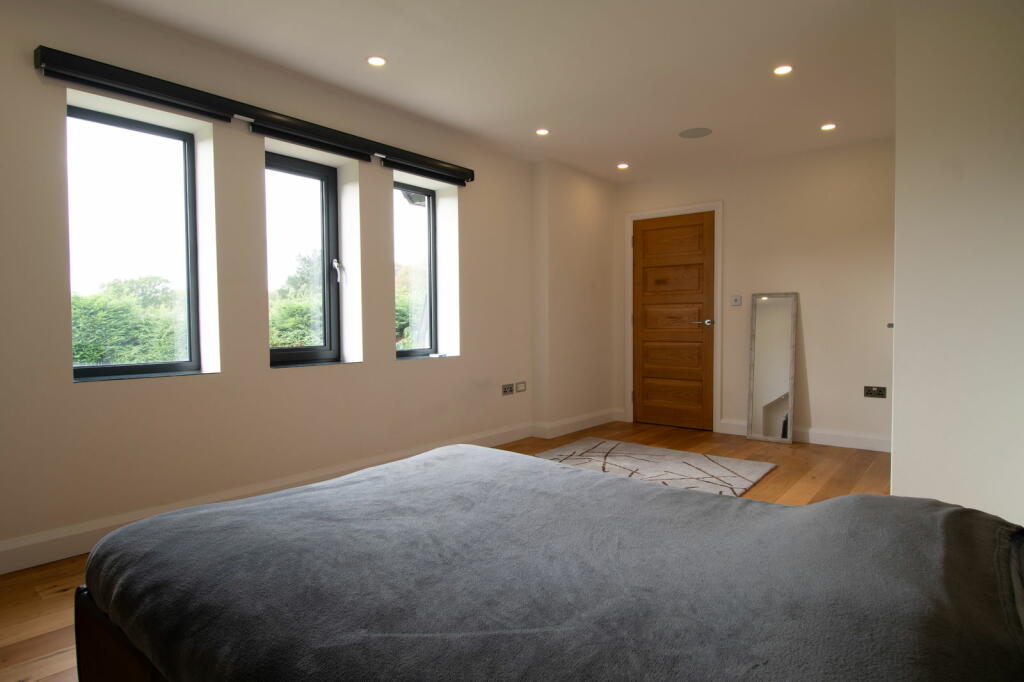 Additional image 30 of Roman Park, Roman Lane, Little Aston Park