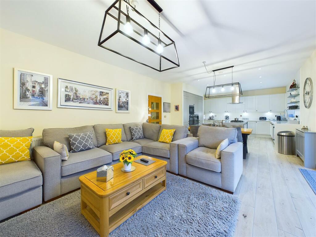 Additional image 19 of Cornflower Close, Tamworth