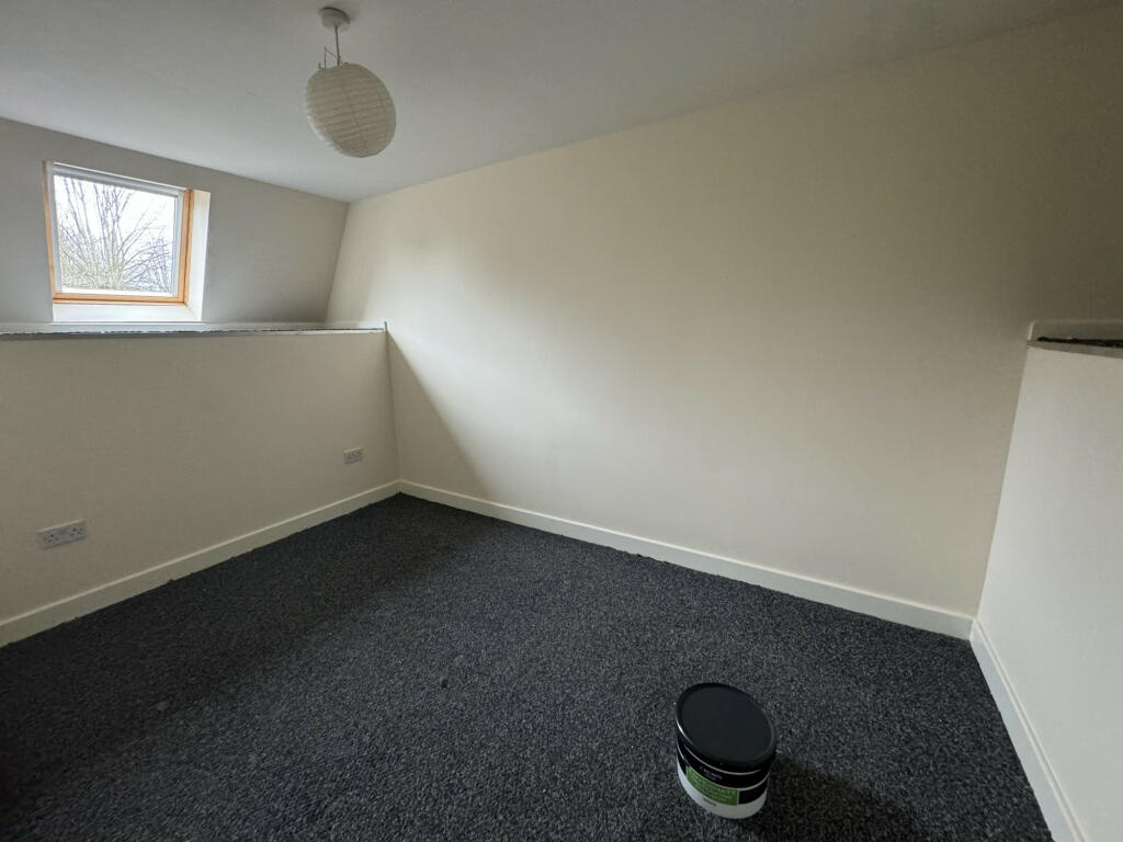 Additional image 5 of Flat 1, High Street, Bromsgrove, Worcestershire, B61