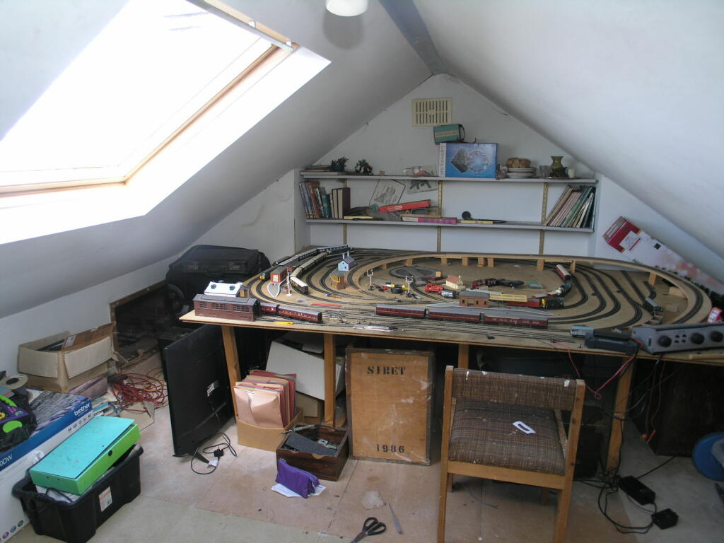 Additional image 15 of CRADLEY HEATH, High Haden Crescent