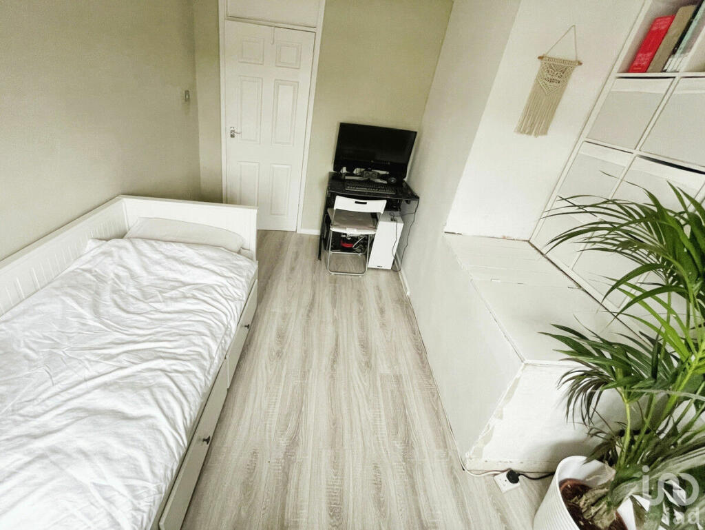 Additional image 10 of Darnel Hurst Road, Sutton Coldfield, B75