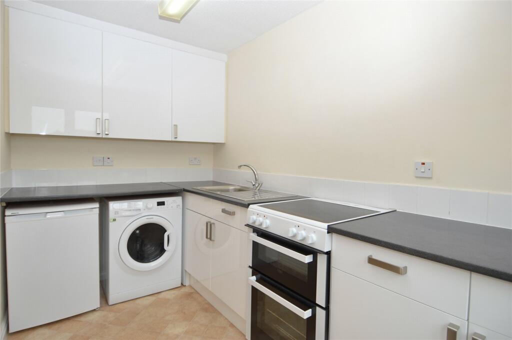 Additional image 4 of Michael Blanning Gardens, Dorridge, Solihull, West Midlands, B93