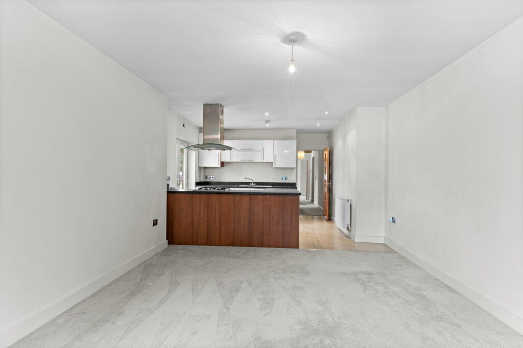 Additional image 4 of South Parade, Sutton Coldfield, B72 1QY