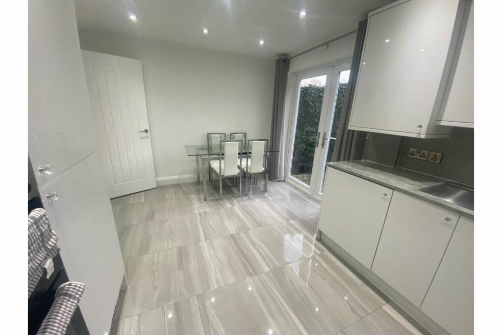 Additional image 15 of Bowshot Close, Birmingham, B36