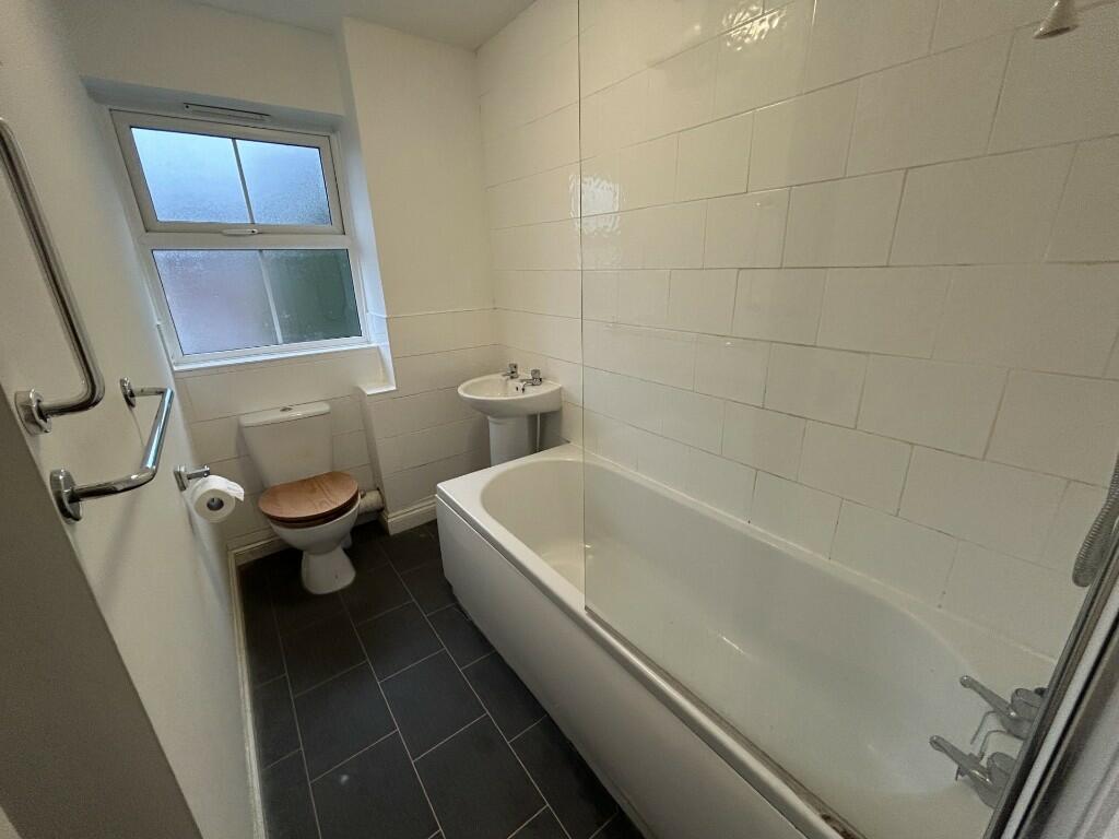 Additional image 7 of Charterhouse Drive, Hillfield, Solihull, B91 3FH