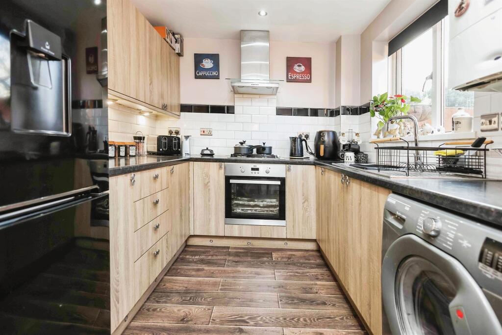 Additional image 5 of Mallard Drive, OLDBURY