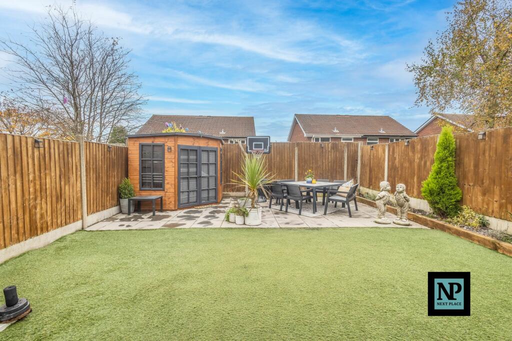 Additional image 29 of Foxglove, Amington, B77