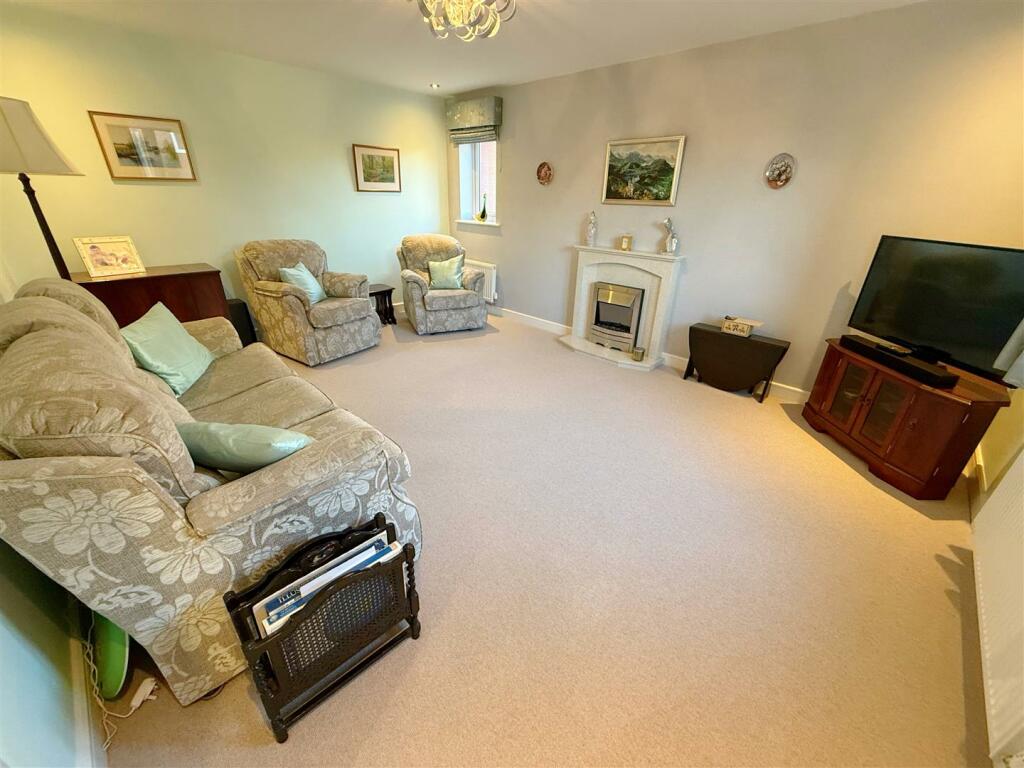 Additional image 7 of Queen Elizabeth Way, Bidford-on-Avon