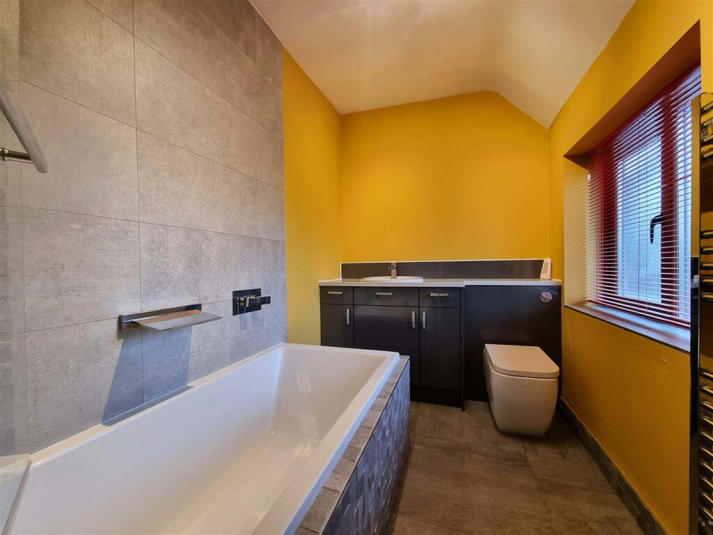 Additional image 15 of Middle Lane, Wythall