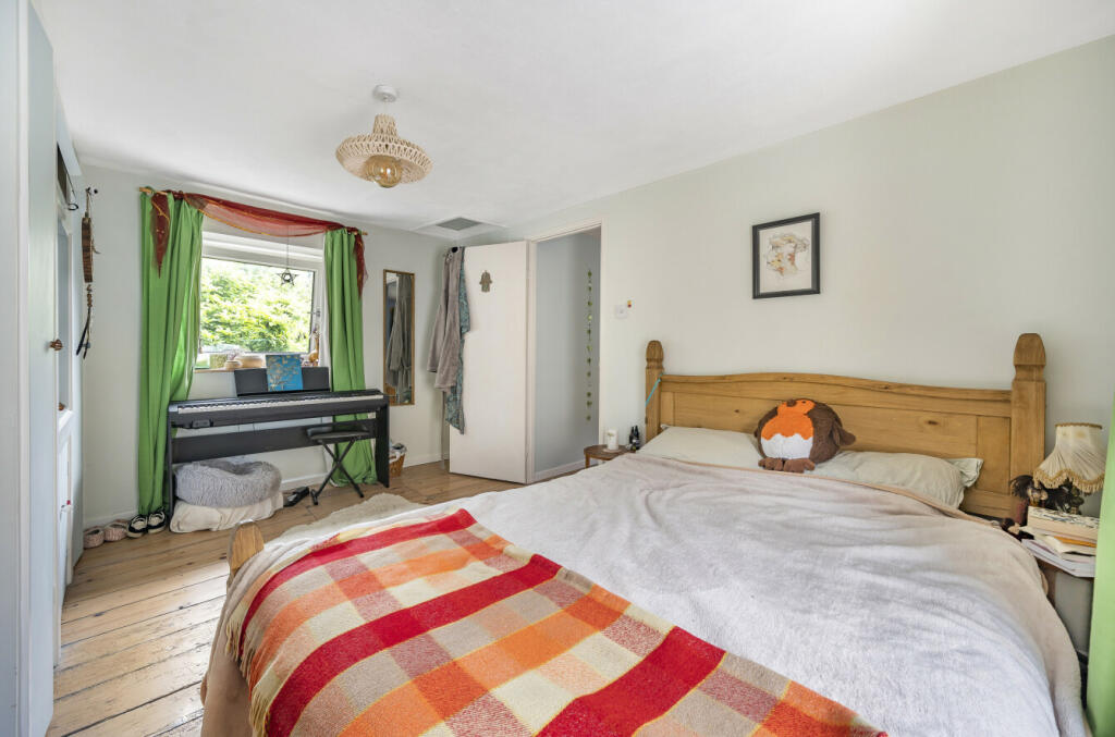 Additional image 18 of New Buildings, Frome, BA11