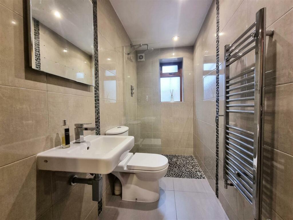 Additional image 9 of Middle Lane, Wythall