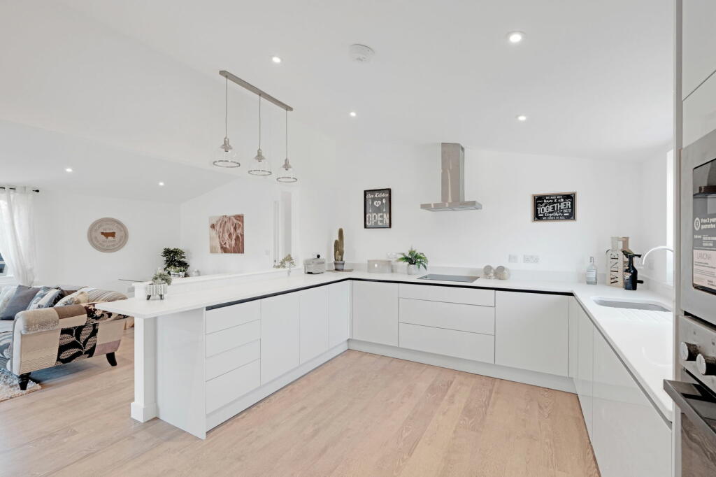 Additional image 4 of Droitwich Road, Feckenham, Redditch B96 6RU