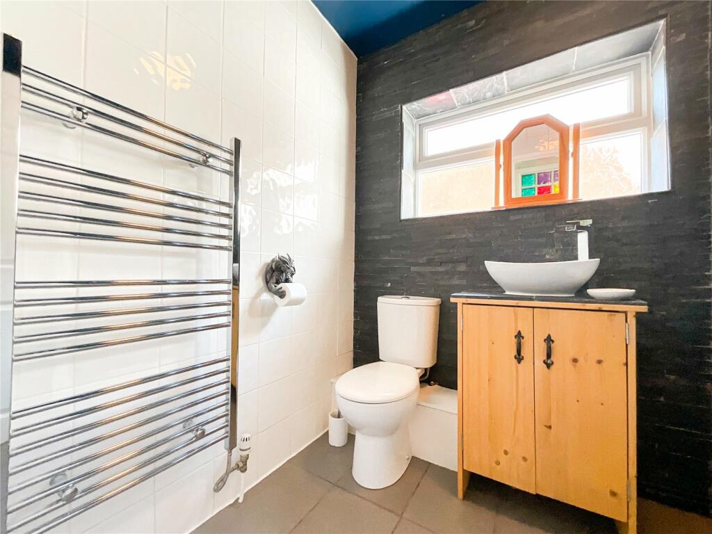 Additional image 18 of Curlew Close, Warton, Tamworth, Warwickshire, B79