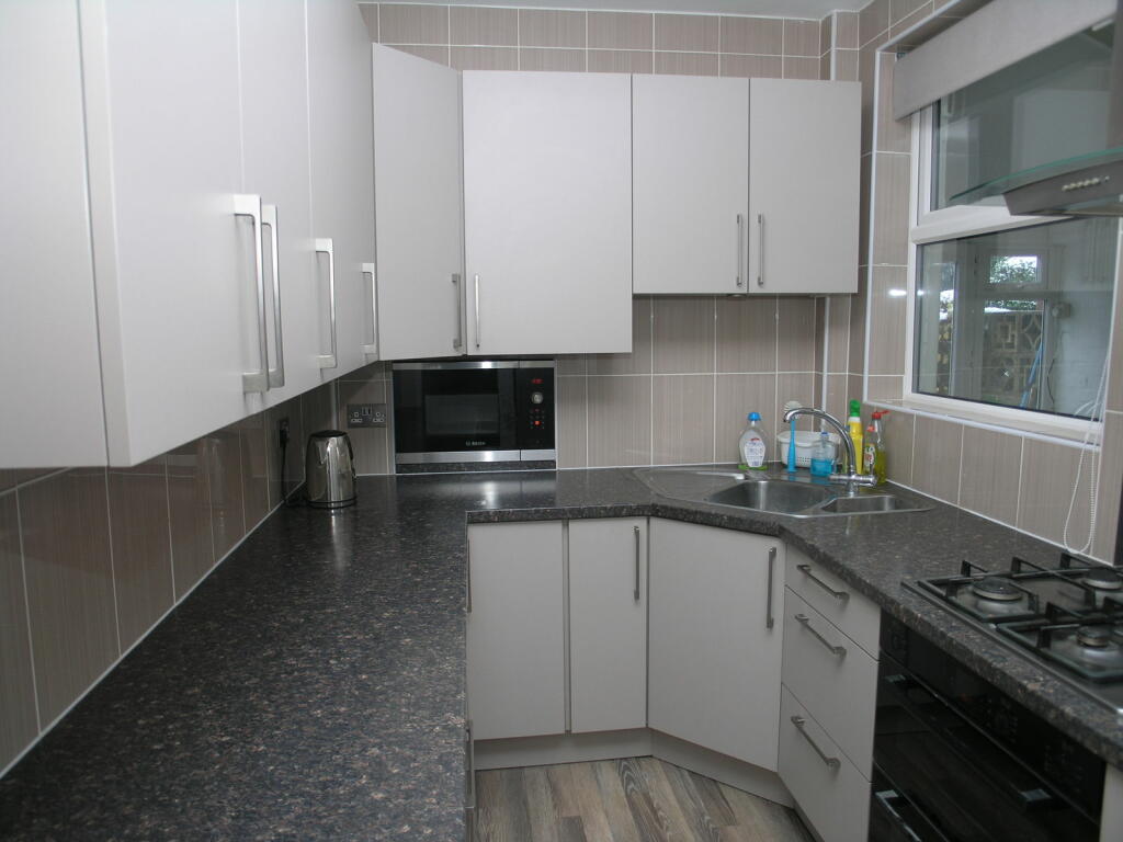 Additional image 5 of HALESOWEN, Carol Crescent