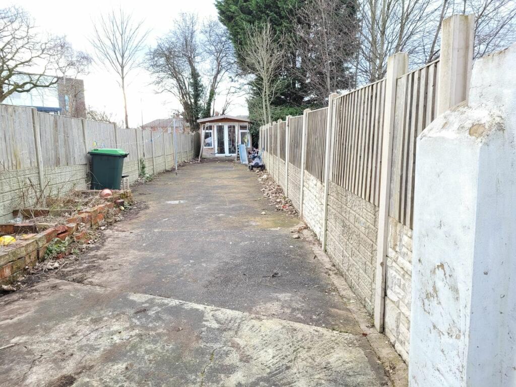 Additional property image - Bowater Street, West Bromwich, B70 8AR