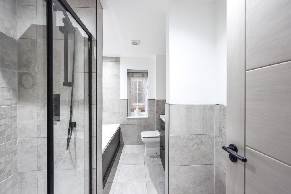 Additional image 28 of Oaks Drive, Sutton Coldfield, West Midlands, B75