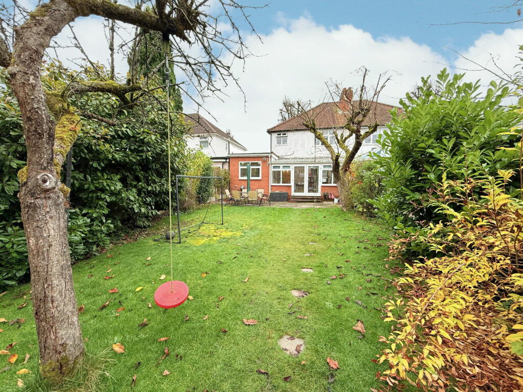 Additional image 24 of Stanway Road, Shirley