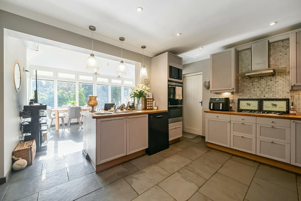 Additional image 9 of Rednal Road, Birmingham, B38