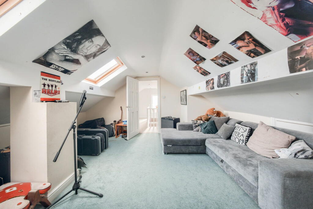 Additional image 27 of Monastery Drive, Solihull, B91 1DP