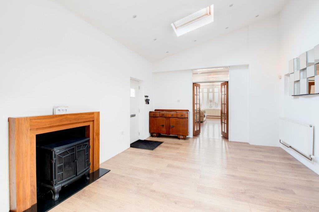 Additional image 27 of The Drive, Halesowen, West Midlands, B63