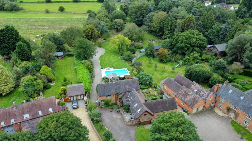 Additional image 31 of Dale Lane, Lickey End, Worcestershire, B60