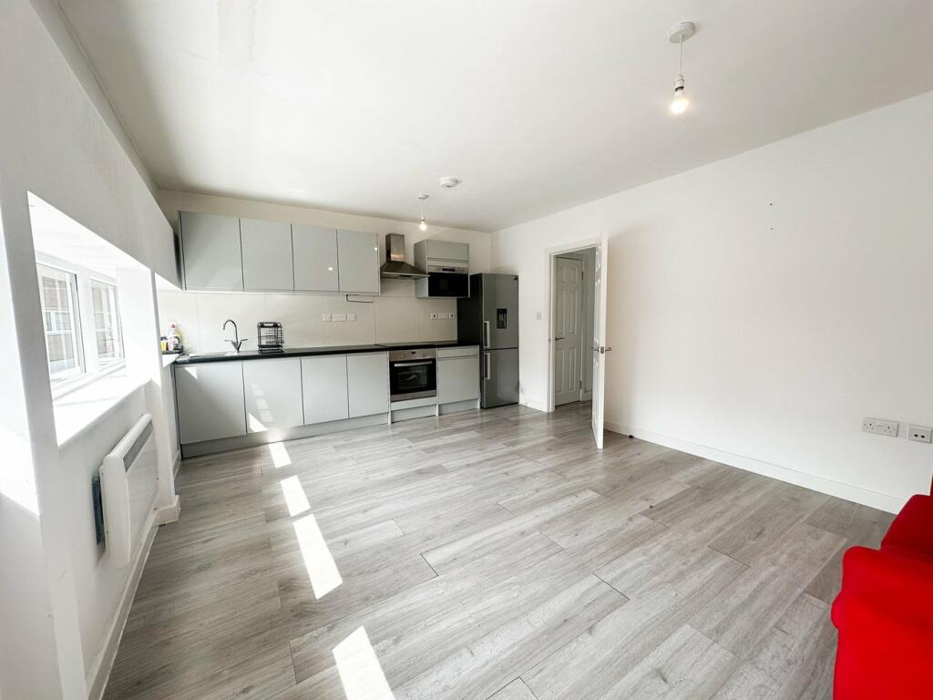 Additional image 10 of High Street, Cradley Heath, B64