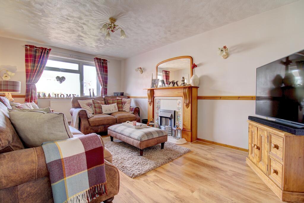 Additional image 19 of Redlake, Tamworth, B77