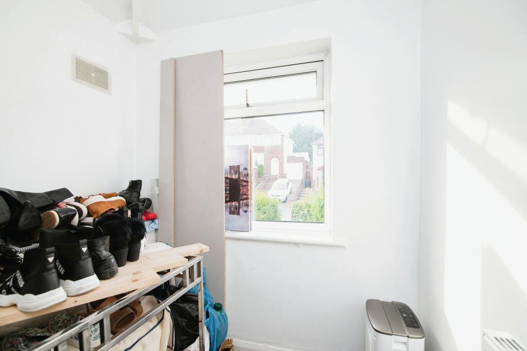 Additional image 21 of Trafalgar Road, Oldbury, B69