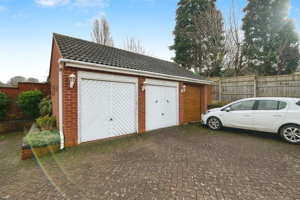 Additional image 13 of Hampton Court, WEST BROMWICH