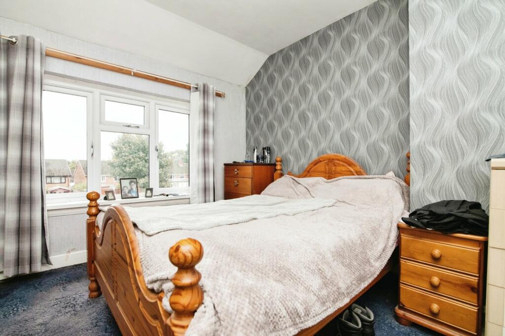 Additional image 8 of Highfield Crescent, Halesowen, B63