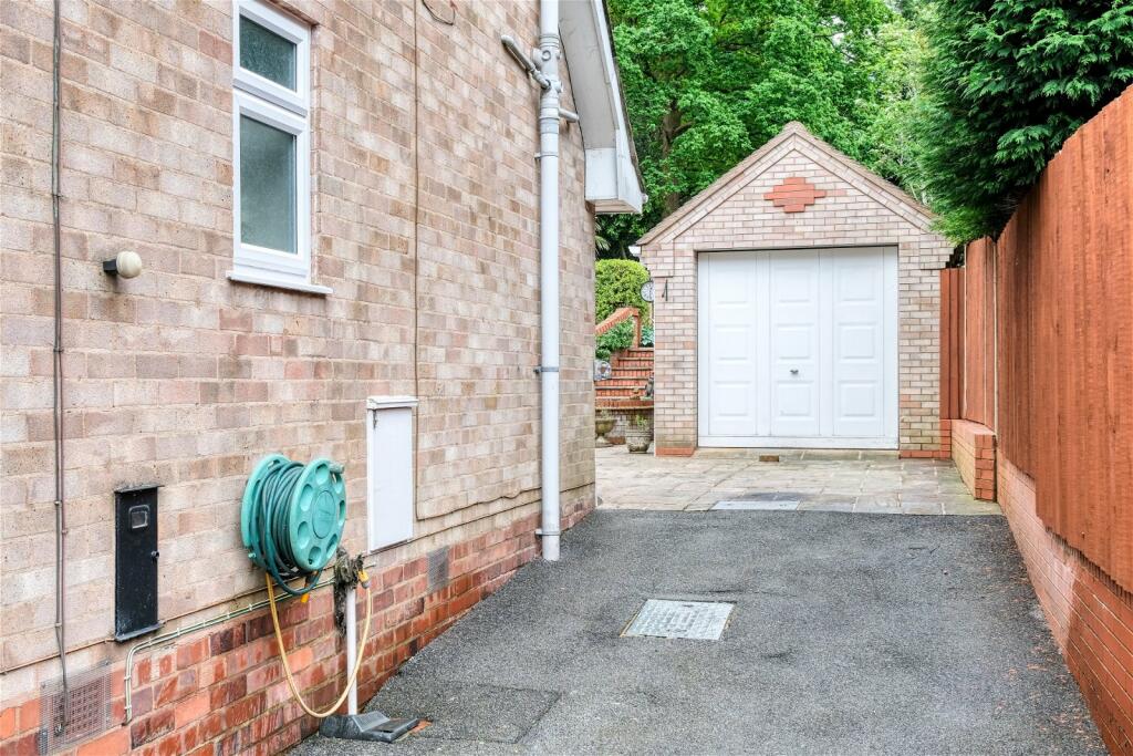 Additional image 22 of Bromsgrove Road, Redditch B97 4NH