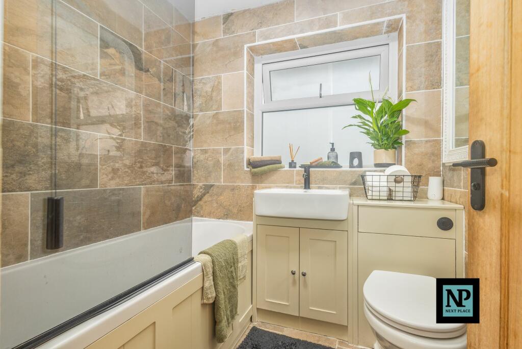 Additional image 23 of Foxglove, Amington, B77