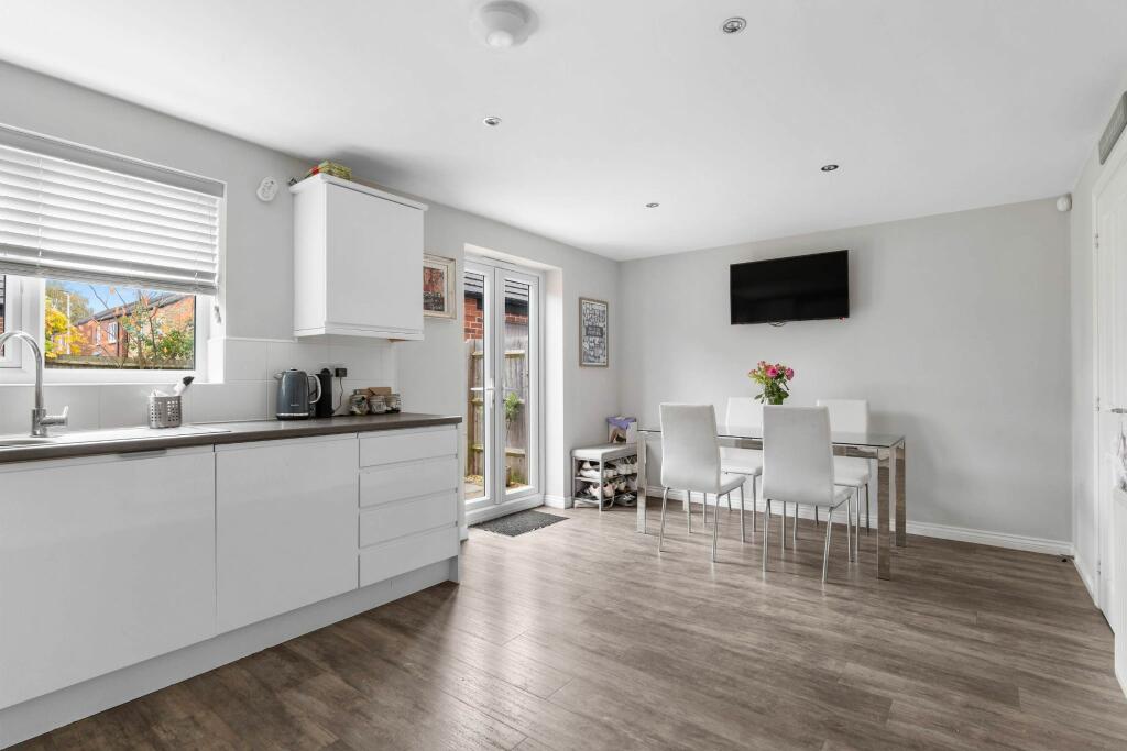 Additional image 5 of Chestnut Way, Bidford-on-Avon, Alcester, B50