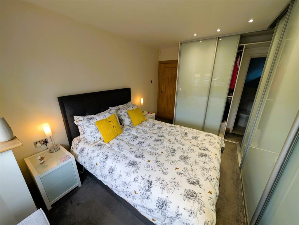 Additional image 14 of Higgs Field Crescent, Cradley Heath