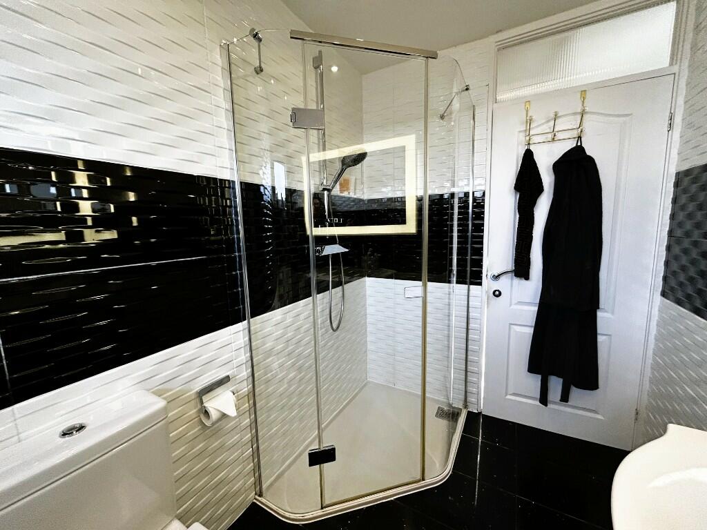 Additional image 27 of Carlton Avenue, Sutton Coldfield, West Midlands, B74