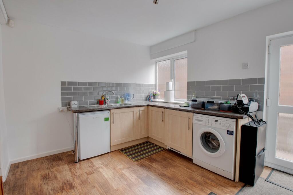 Additional image 23 of Fox Lane, Bromsgrove, Worcestershire, B61