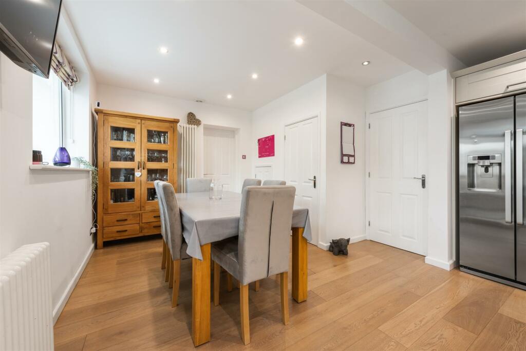 Additional image 6 of Hanbury Road, Dorridge