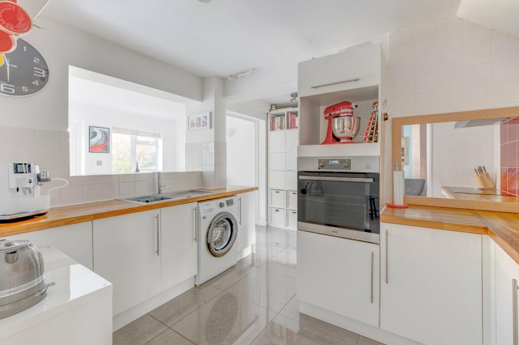 Additional image 6 of Oakridge Close, Church Hill North, Redditch, B98