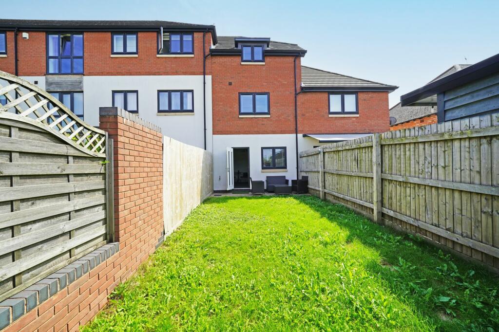 Additional image 16 of Trinity Way, Shirley, B90