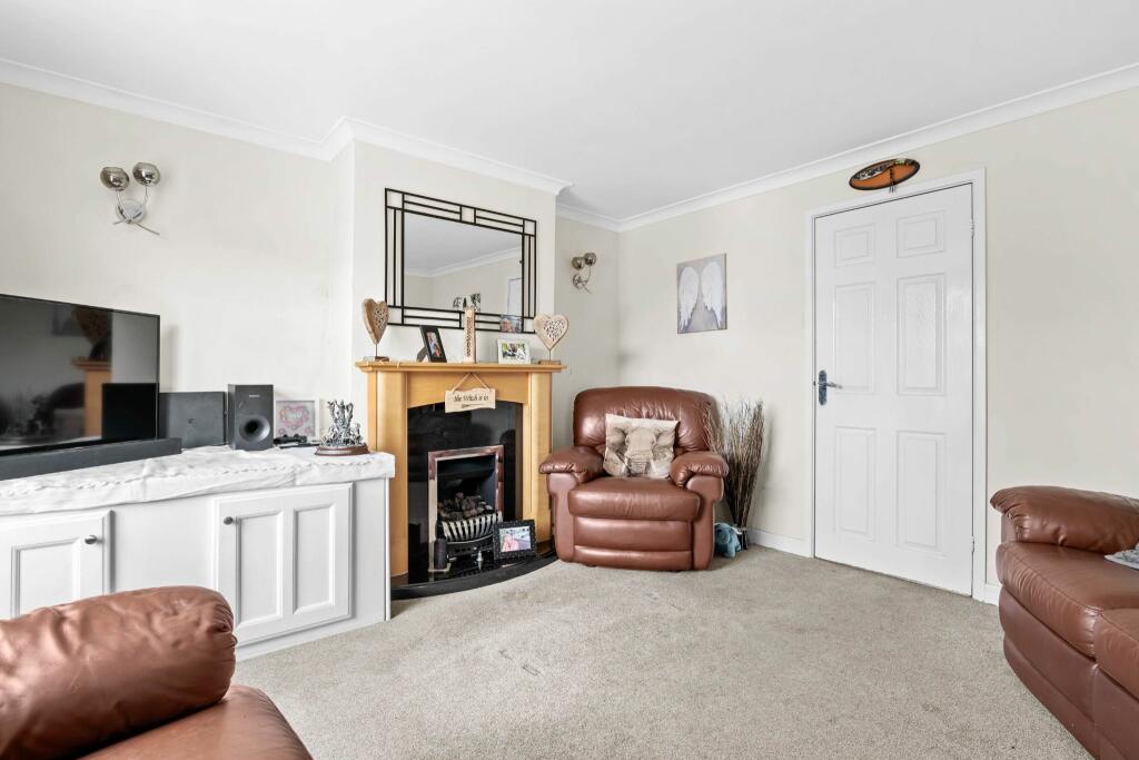 Additional image 5 of Augustine Avenue, Studley, B80