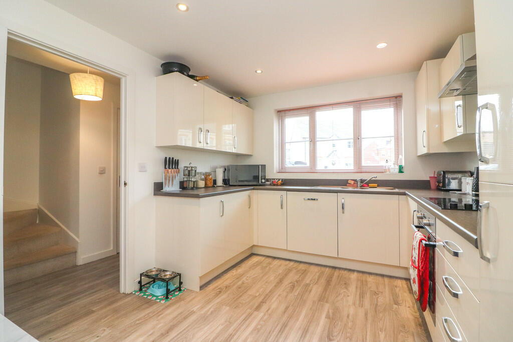 Additional image 8 of Lillingstone Avenue, Coton Green