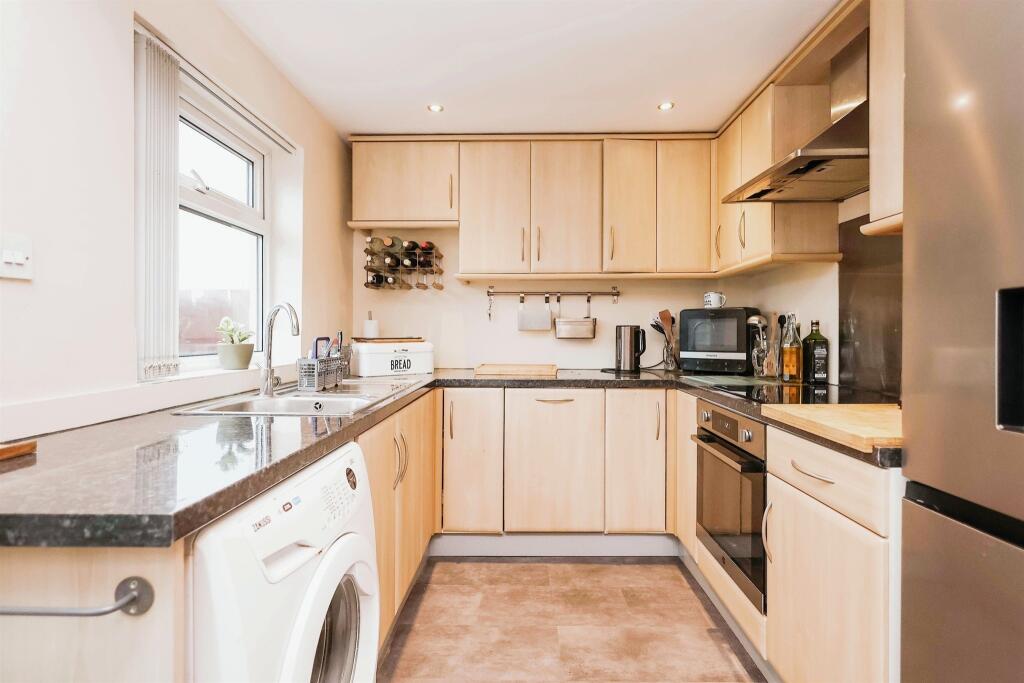 Additional image 16 of Highland Road, Cradley Heath