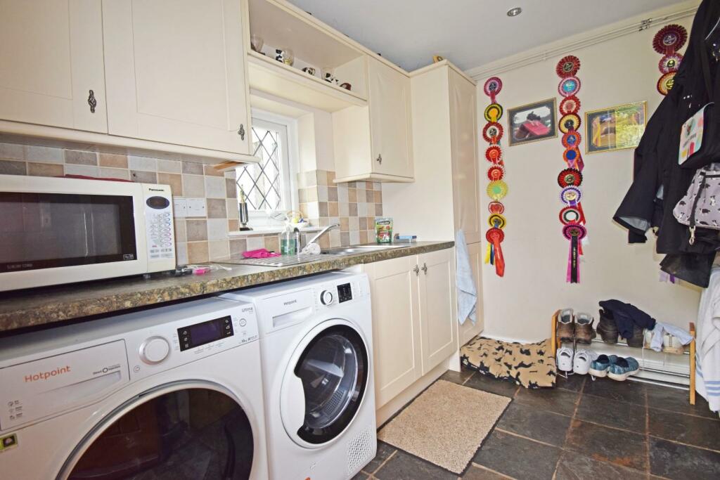 Additional image 15 of Rose Cottage, 45 Fairfield Road, Bournheath, Worcestershire, B61 9JW