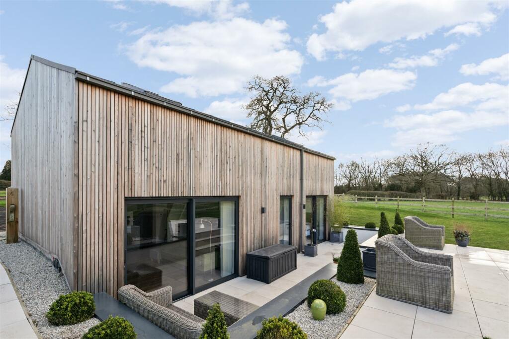 Additional image 13 of Arbour Tree Lane, Chadwick End