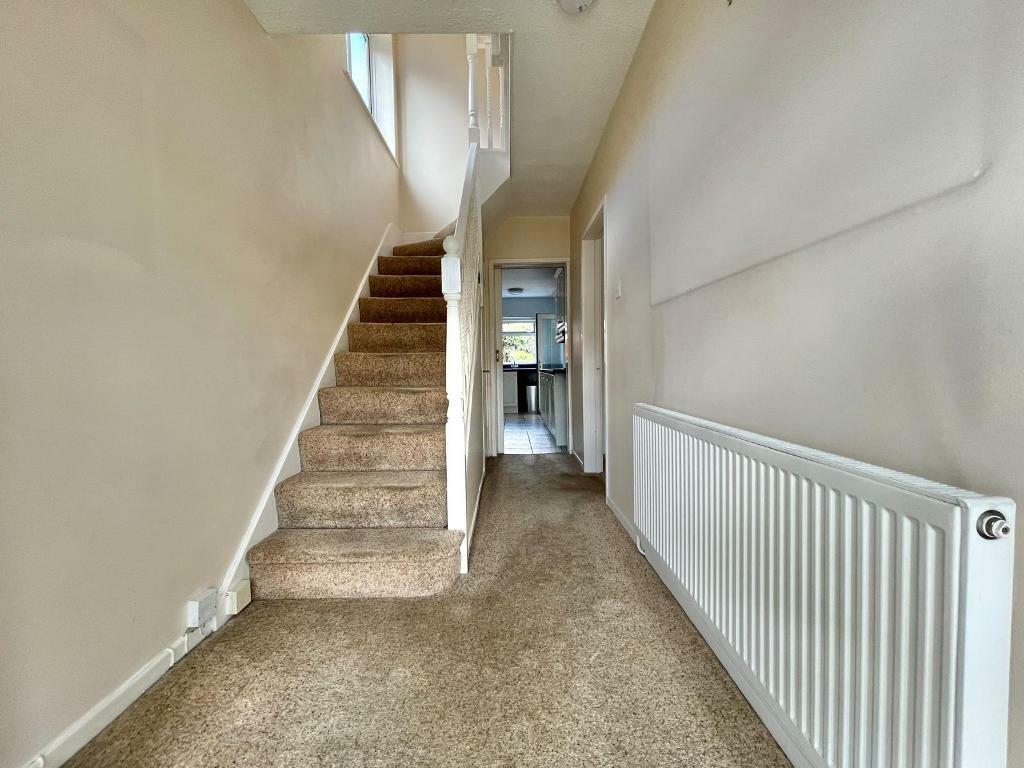 Additional image 18 of Rayford Drive, West Bromwich, B71 3QW