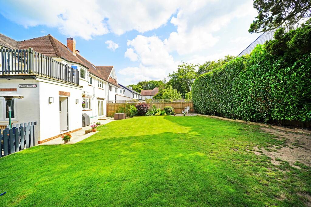 Additional image 26 of Warwick Road, Knowle, B93