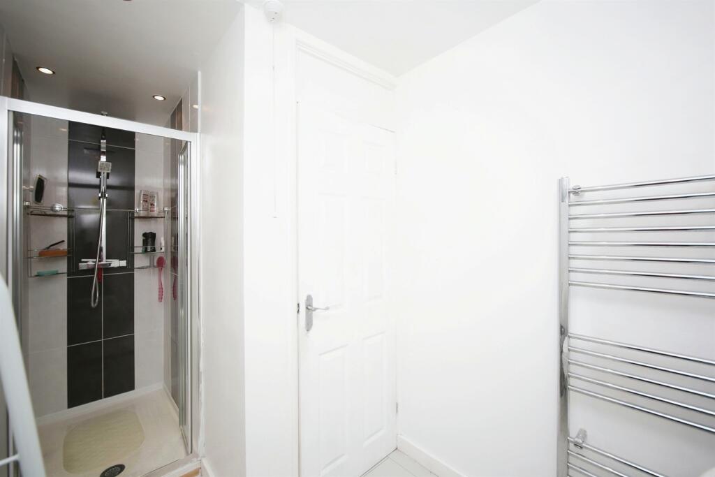 Additional image 10 of Winslow Close, REDDITCH